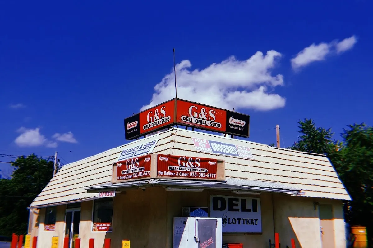 G&S Deli storefront on Spring Street in Newton NJ