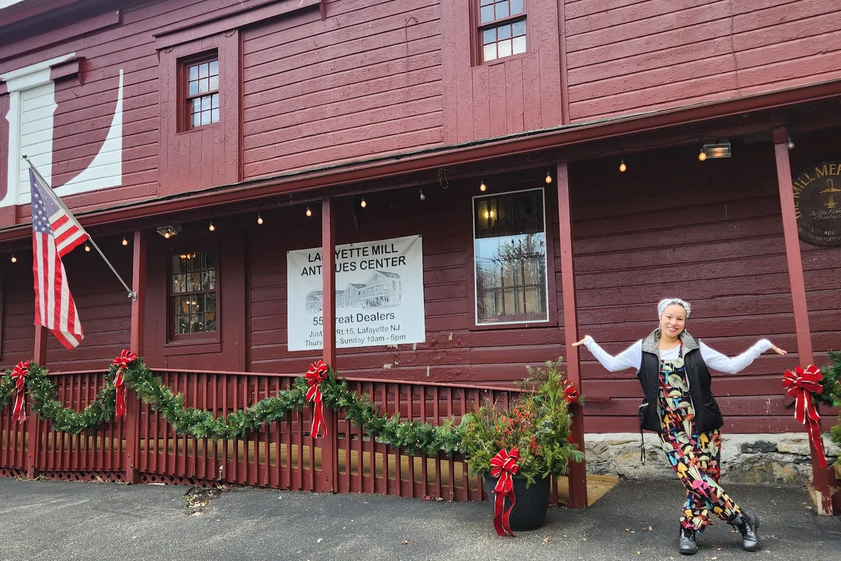 Red mill building of the Lafayette Mill Antiques Center on Morris Farm Road in Lafayette, NJ